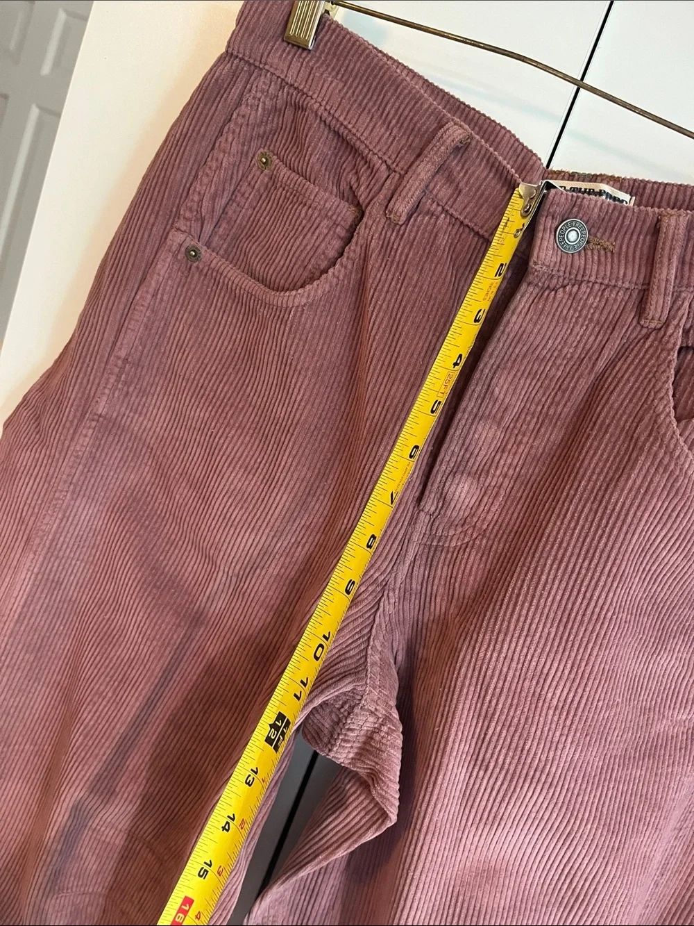 Free People We The Free Good Luck Mid-Rise Cord Barrel Jeans 28 NWT